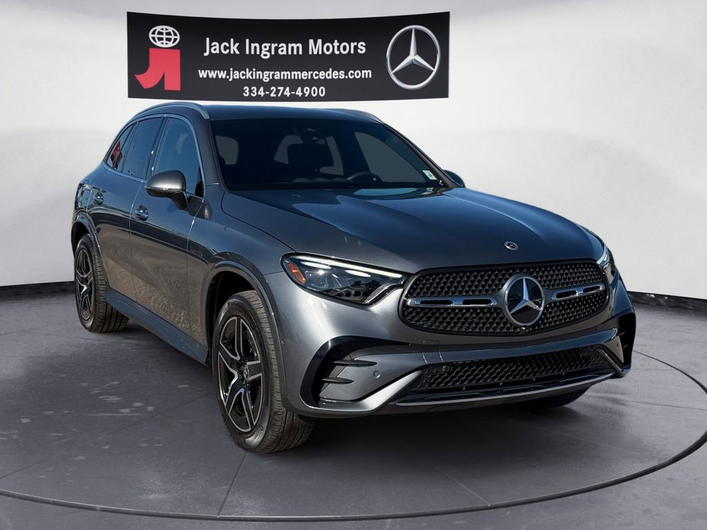 Used 2023 Mercedes-Benz GLC 300 4MATIC image 7