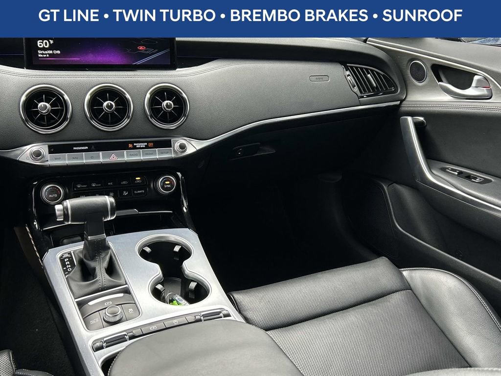 Used 2022 Kia Stinger GT1 image 25