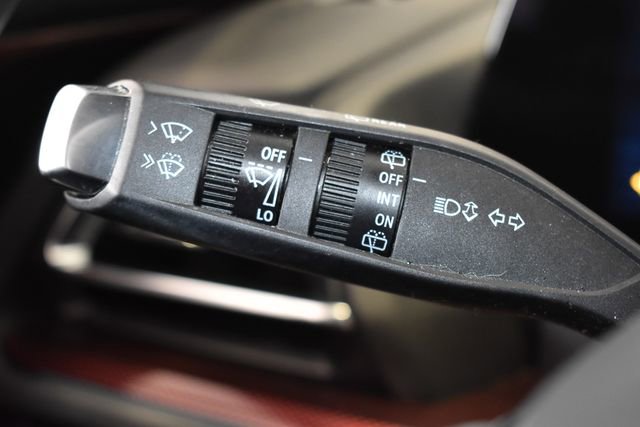 Used 2024 Chevrolet Traverse RS w/ LPO, Floor Liner Package AWD/4WD image 29