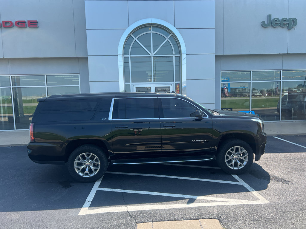 Used 2020 GMC Yukon XL SLT AWD/4WD image 7