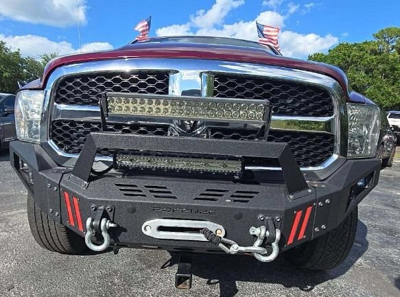 Used 2017 RAM 1500 Classic SLT AWD/4WD image 12