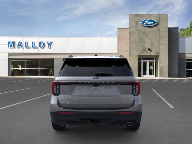 New 2026 Ford Explorer Active AWD/4WD image 5