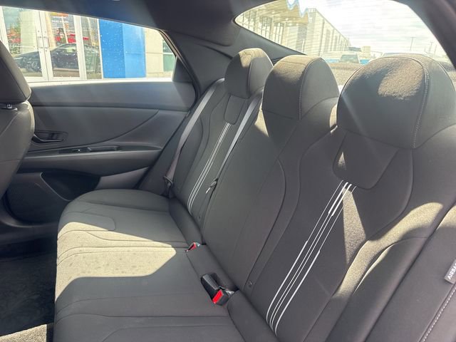 Used 2025 Hyundai Elantra Sport FWD image 25