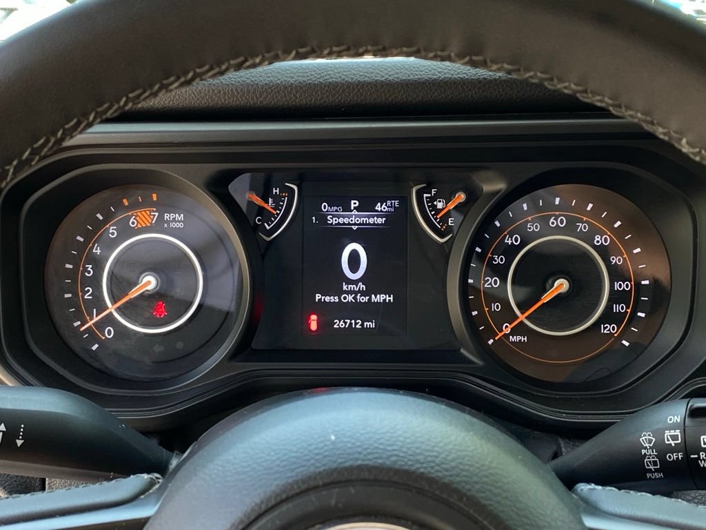 Used 2025 Jeep Wrangler Unlimited Sport AWD/4WD image 13