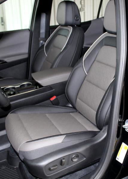 New 2026 Chevrolet Equinox LT w/ Convenience Package II image 18