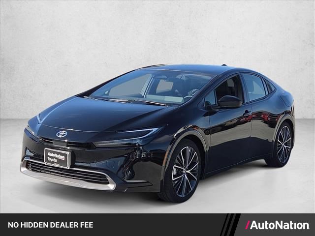 Used 2024 Toyota Prius XLE FWD image 1