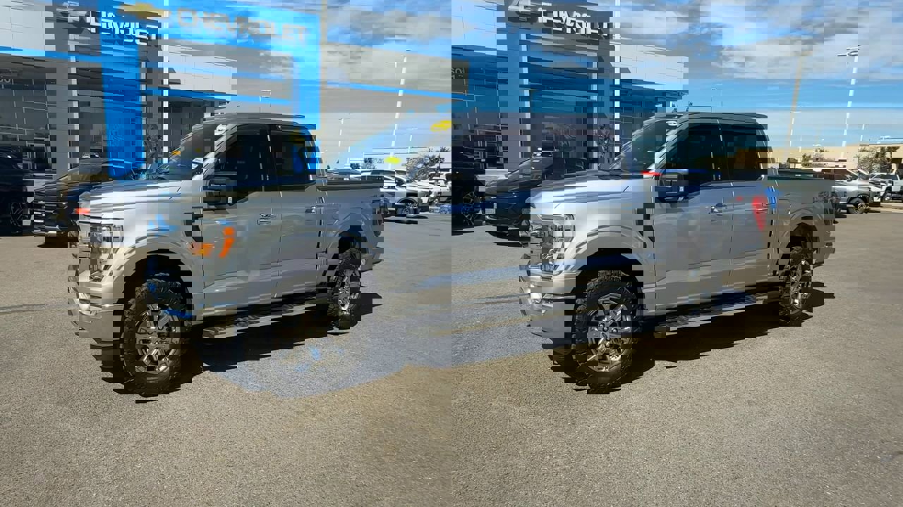 Used 2022 Ford F150 XLT w/ Equipment Group 302A High image 3