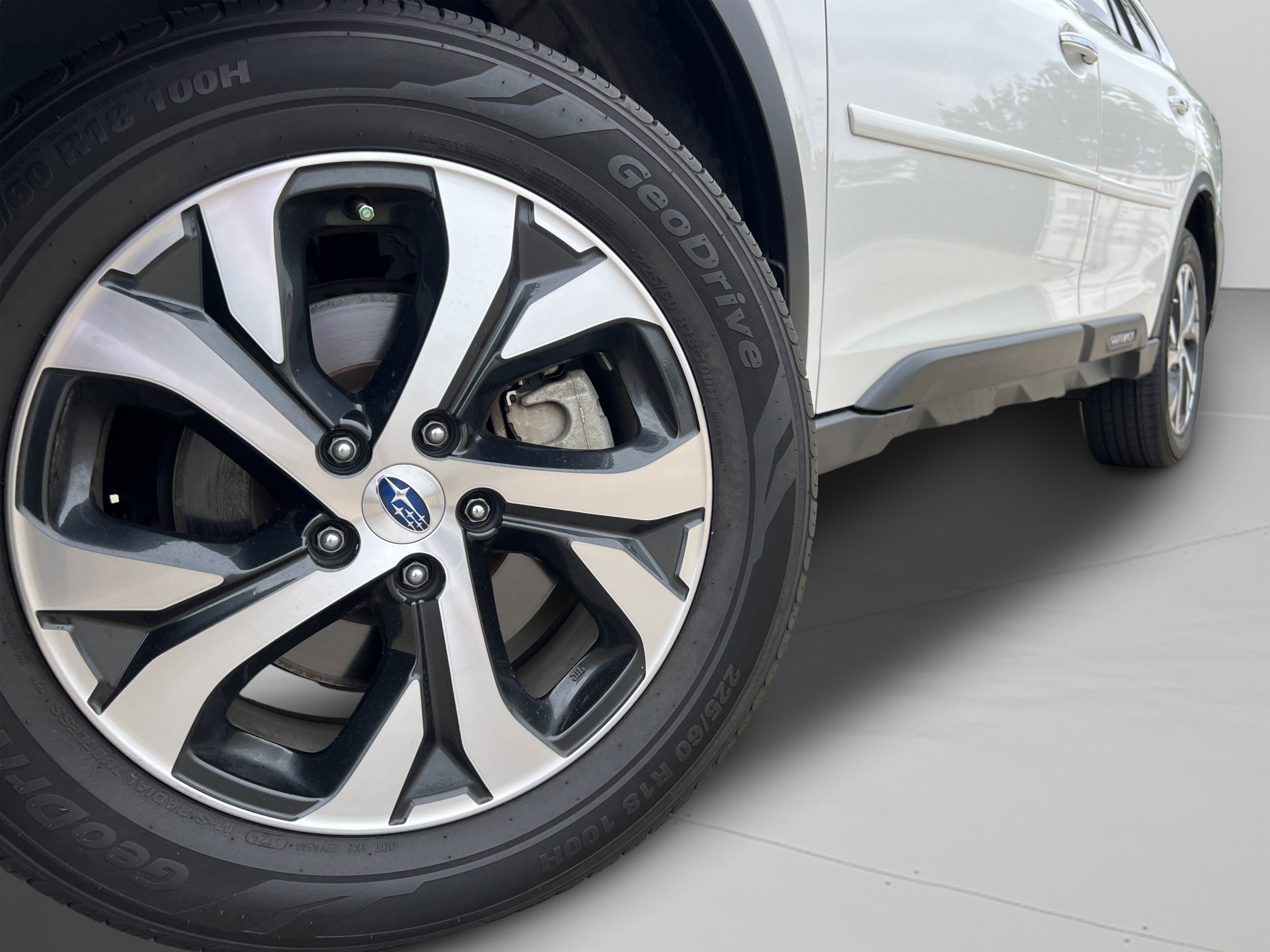 Used 2022 Subaru Outback Touring w/ Tech Package 2 image 35