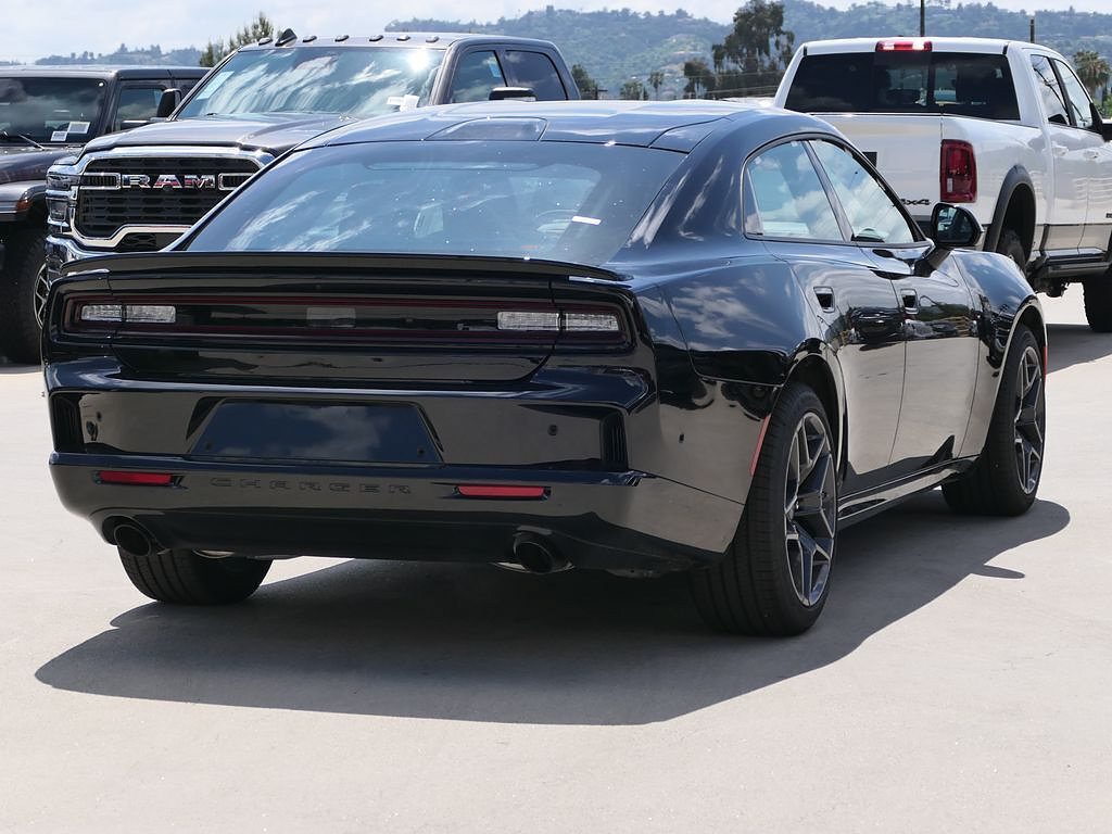 New 2026 Dodge Charger Scat Pack w/ Blacktop Package AWD/4WD image 2