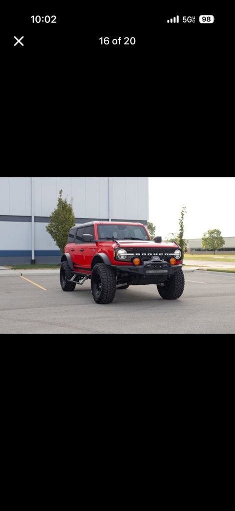 Used 2022 Ford Bronco Wildtrak image 16