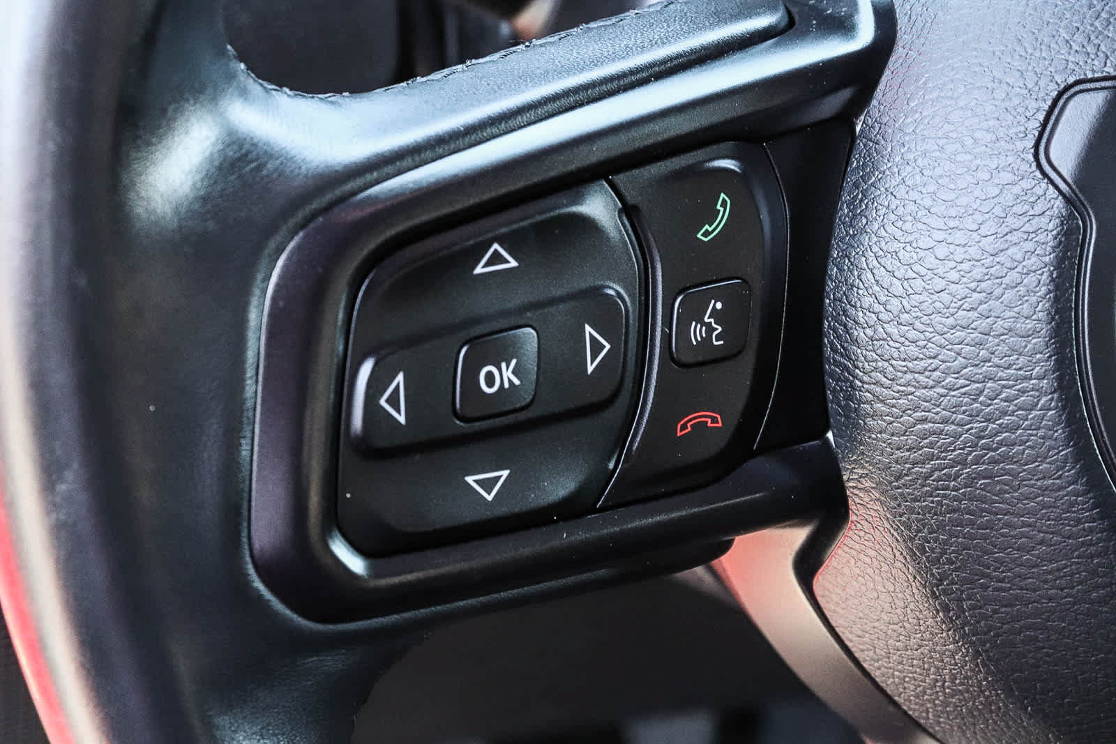 Used 2018 Jeep Wrangler Sport AWD/4WD image 23