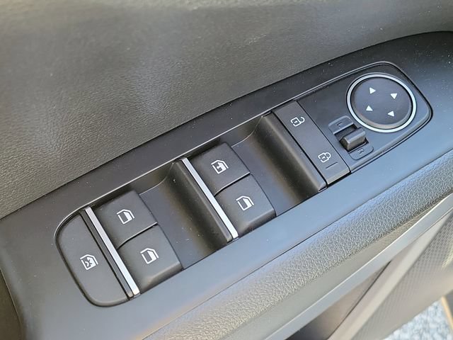 Used 2025 Kia Soul EX FWD image 23