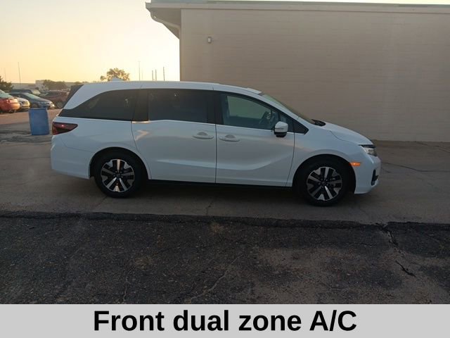 New 2026 Honda Odyssey EX-L image 3