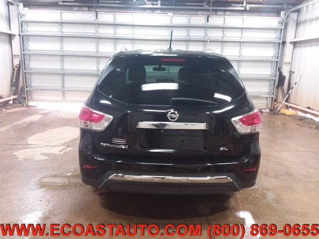 Used 2014 Nissan Pathfinder SL w/ SL Tech Package FWD image 8