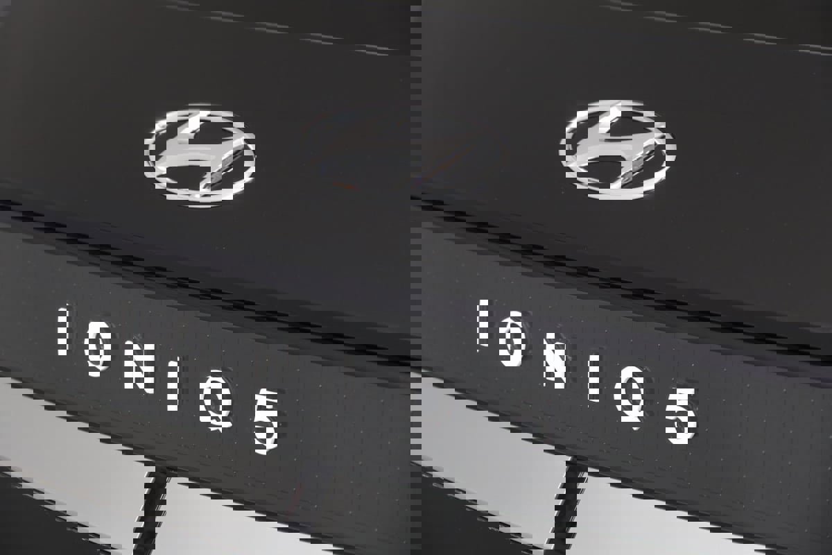 Used 2024 Hyundai Ioniq 5 SEL image 49