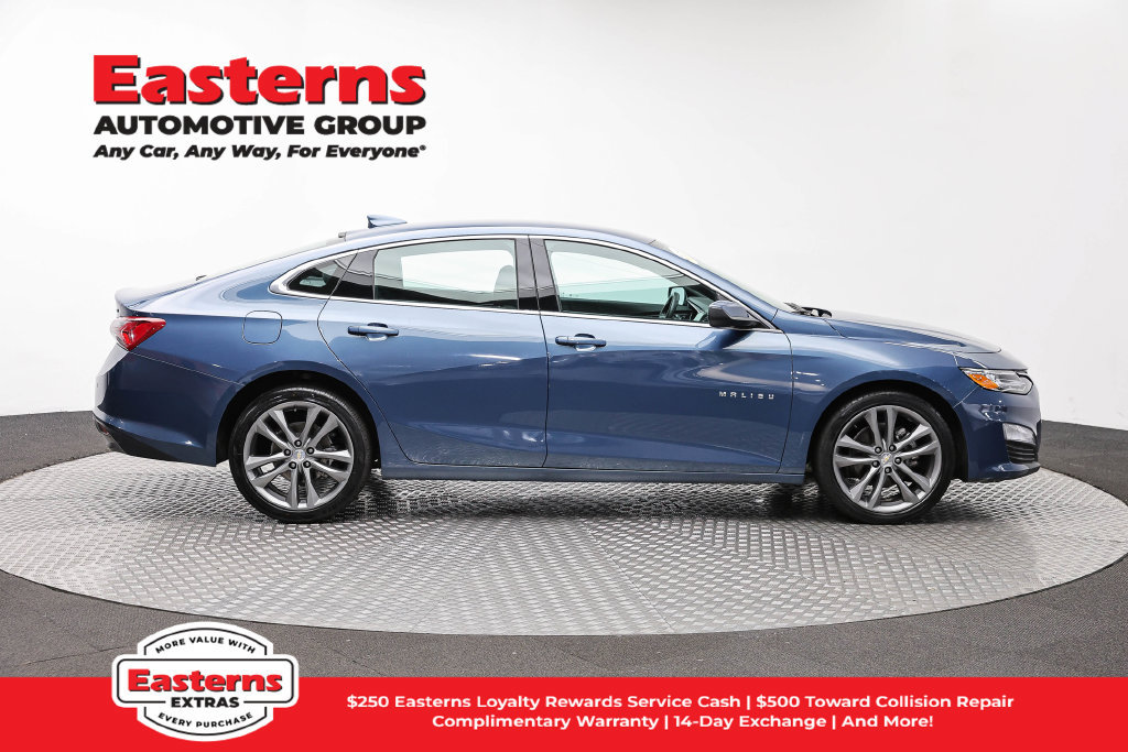 Used 2024 Chevrolet Malibu LT FWD image 5
