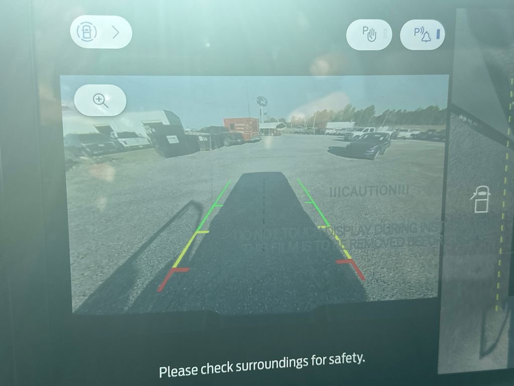 New 2026 Ford F250 Lariat w/ Black Appearance Package image 30