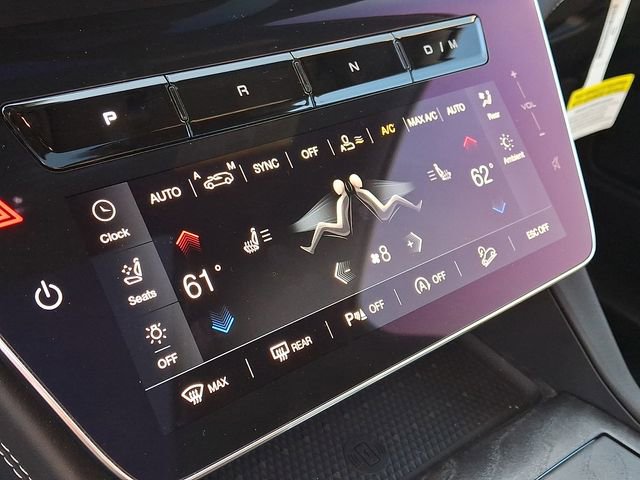 Used 2025 Maserati Grecale Modena image 16