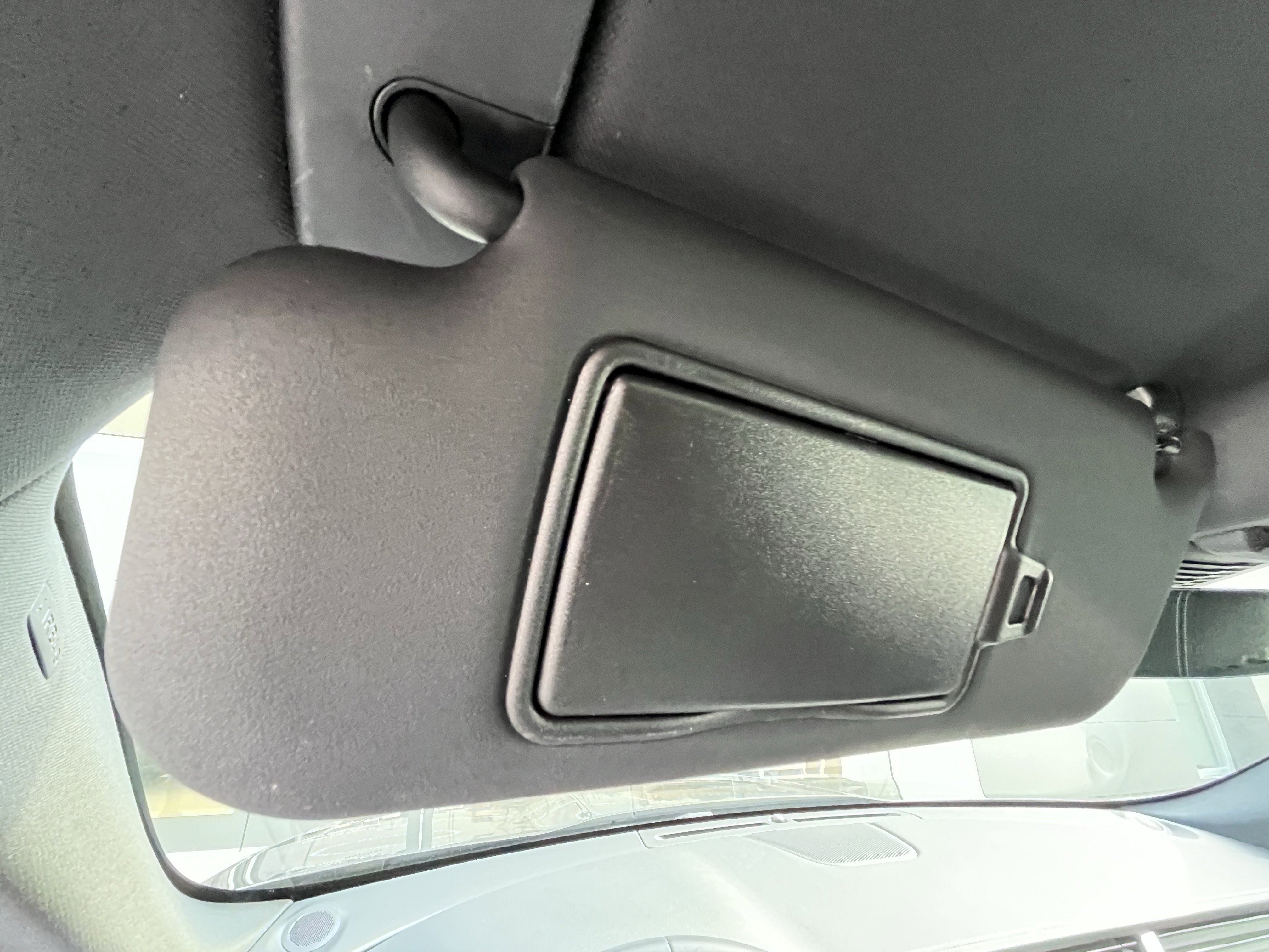 Certified 2024 Jaguar F-PACE R-Dynamic S image 25