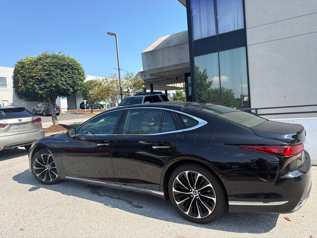 Used 2023 Lexus LS 500 AWD w/ Luxury Package image 21