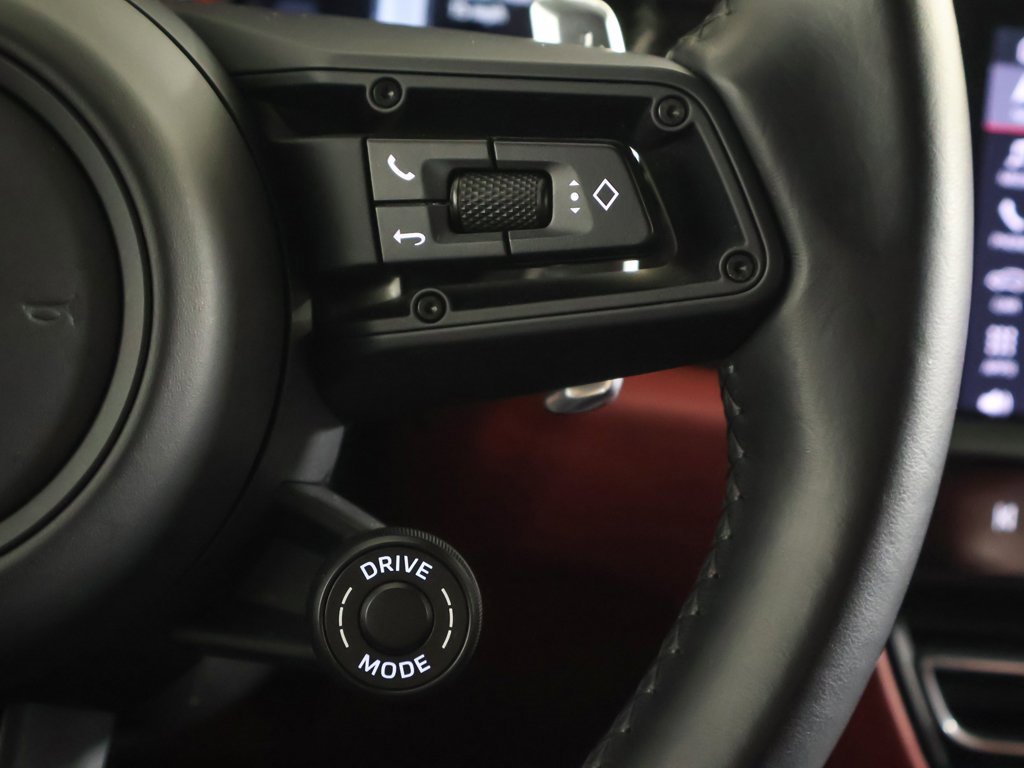 Used 2024 Porsche Macan GTS image 41