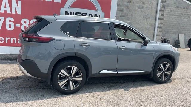 Used 2022 Nissan Rogue SL w/ SL Premium Package image 22