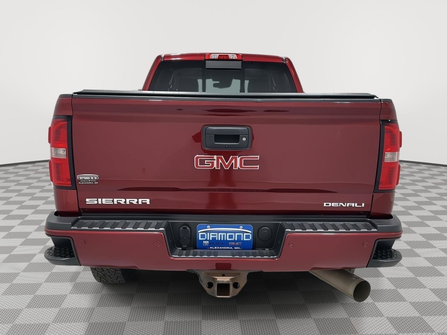 Used 2018 GMC Sierra 2500 Denali image 5