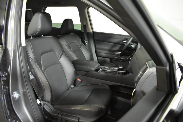New 2026 Nissan Pathfinder SL AWD/4WD image 38