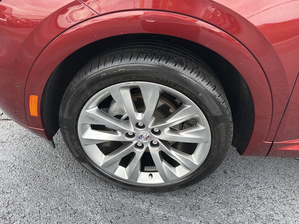 Used 2023 Buick Envision Avenir image 16