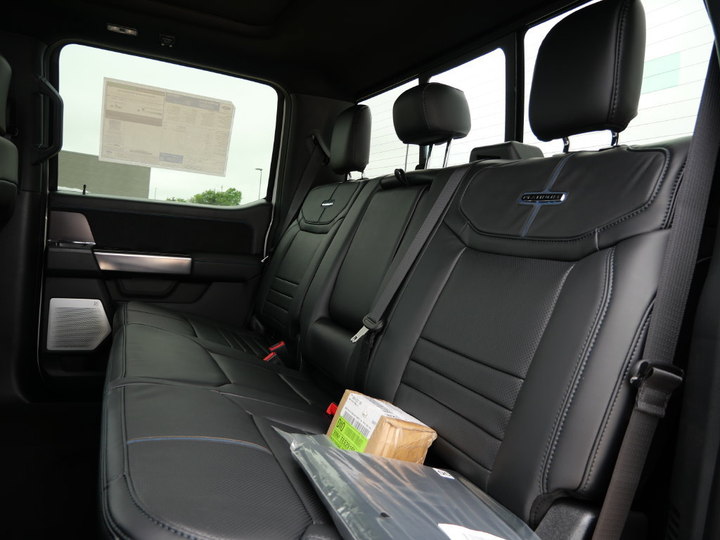 New 2026 Ford F250 Platinum AWD/4WD image 15