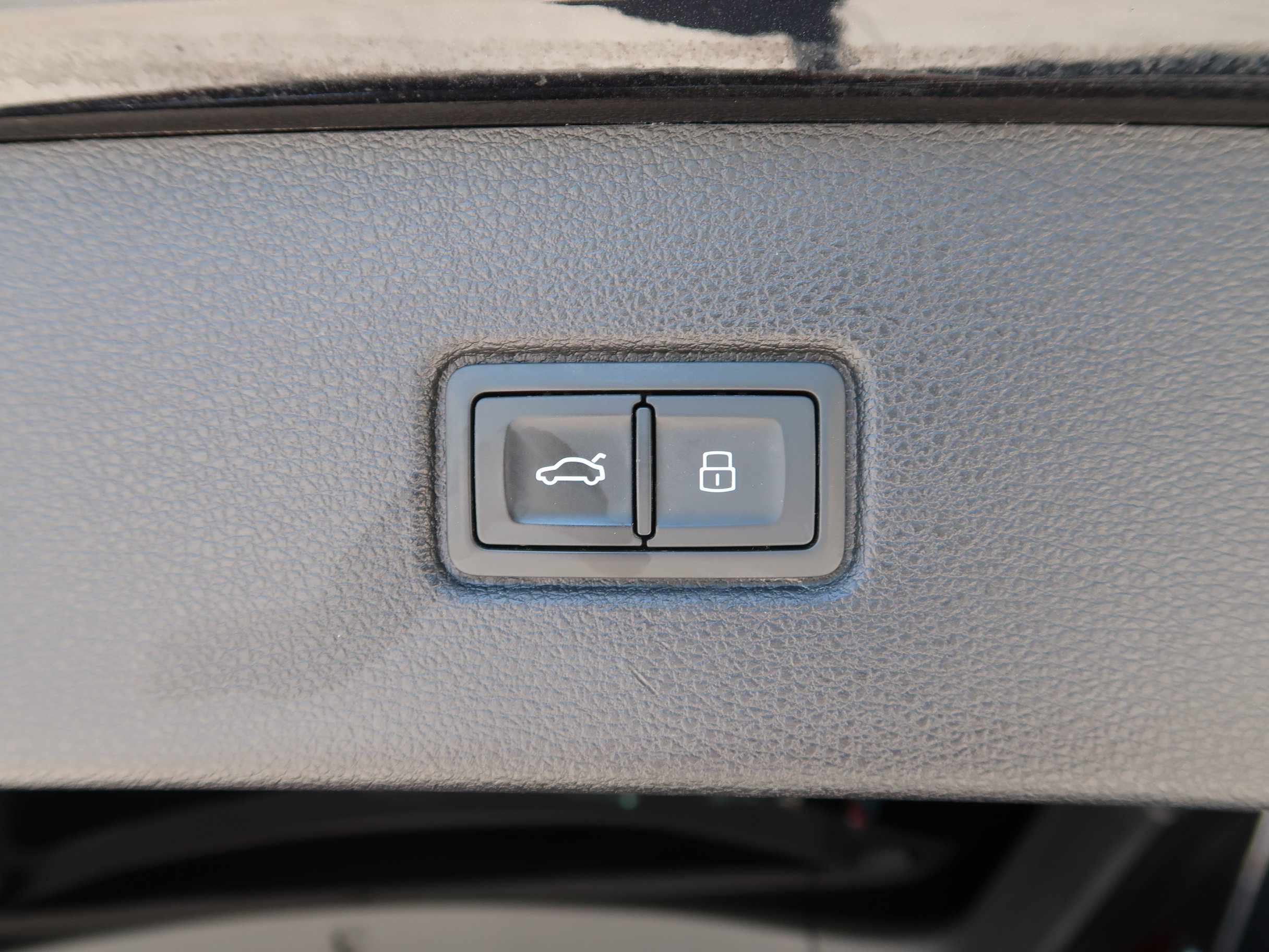 Used 2019 Audi Q7 3.0T Prestige AWD/4WD image 45