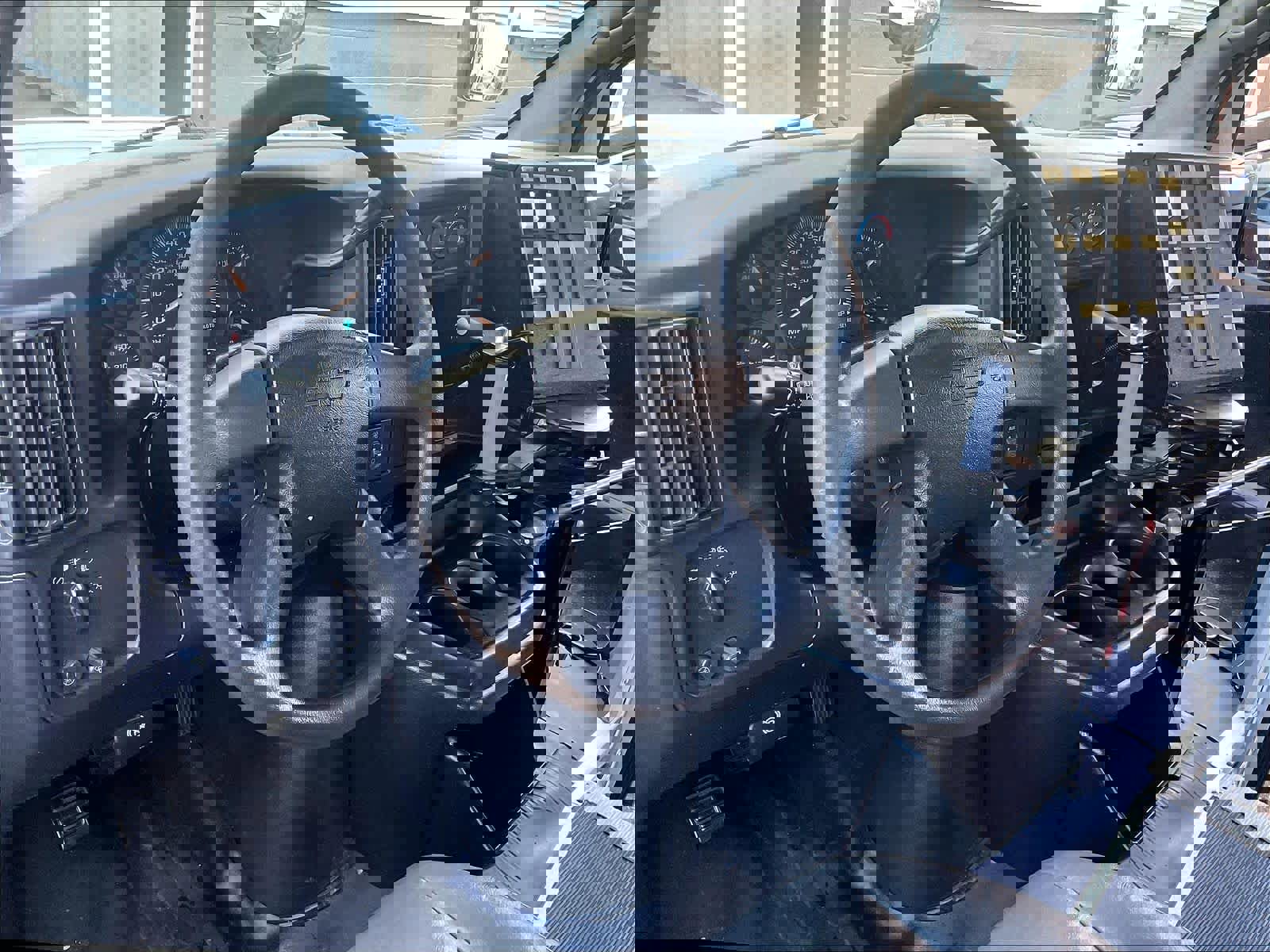 Used 2006 Chevrolet Express 3500 w/ School Bus Package image 8