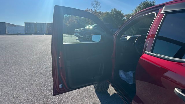 Certified 2024 Chevrolet Colorado Trail Boss w/ Advanced Trailering Package image 8