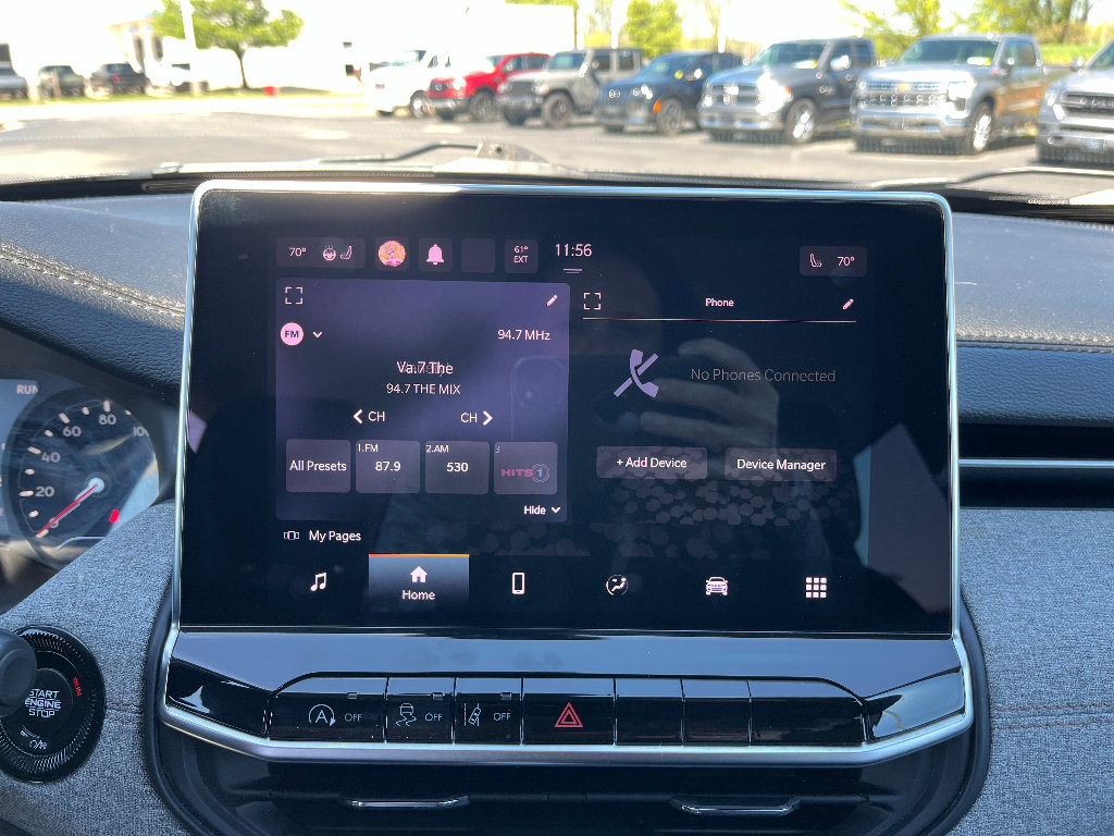 Used 2022 Jeep Compass Latitude image 28