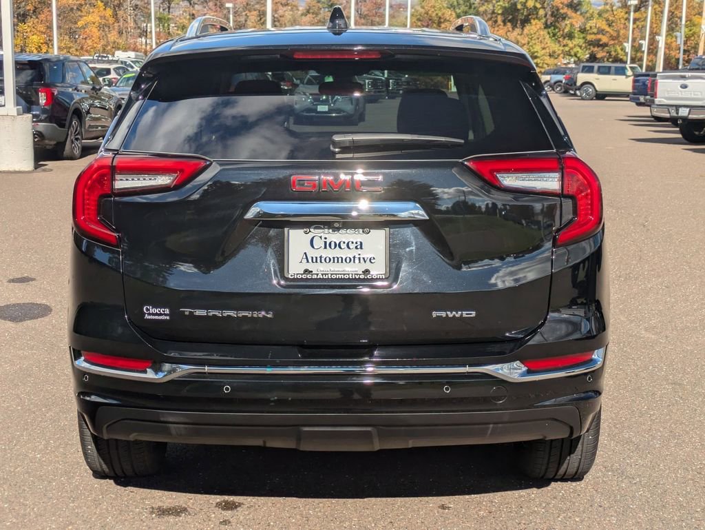 Used 2022 GMC Terrain Denali image 6