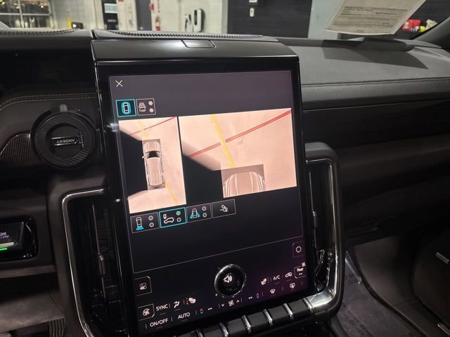 Used 2025 GMC Yukon Elevation w/ Technology Package image 24