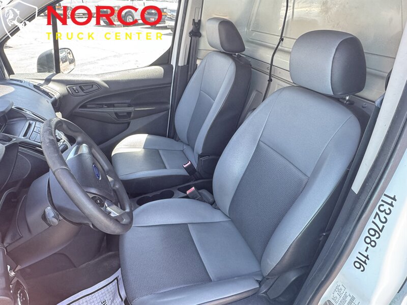 Used 2016 Ford Transit Connect XL image 19