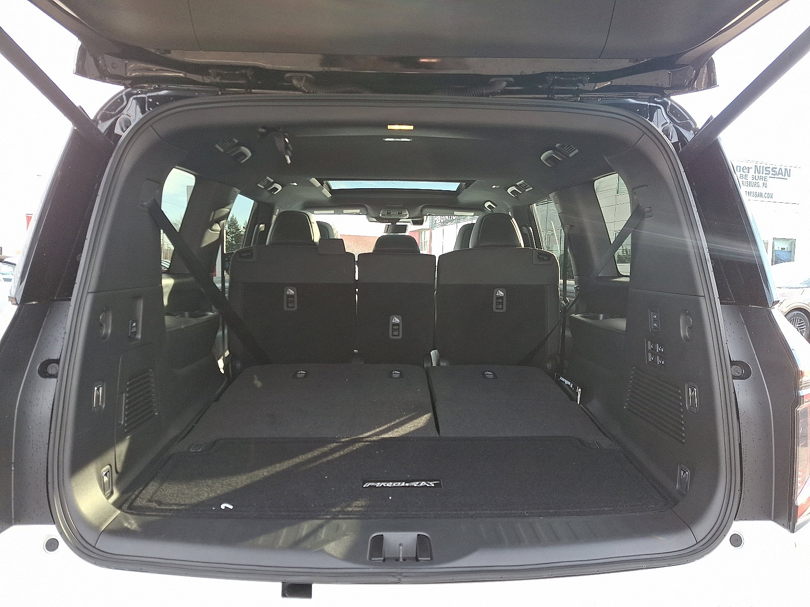 Certified 2025 Nissan Armada PRO-4X w/ Pro-4X Premium Package image 28