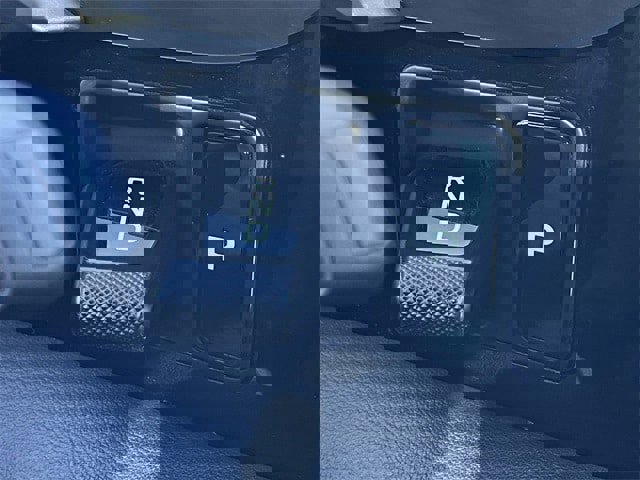 Used 2020 Porsche Taycan 4S image 20