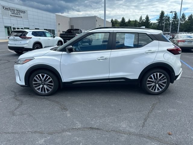 Used 2023 Nissan Kicks SR FWD image 4