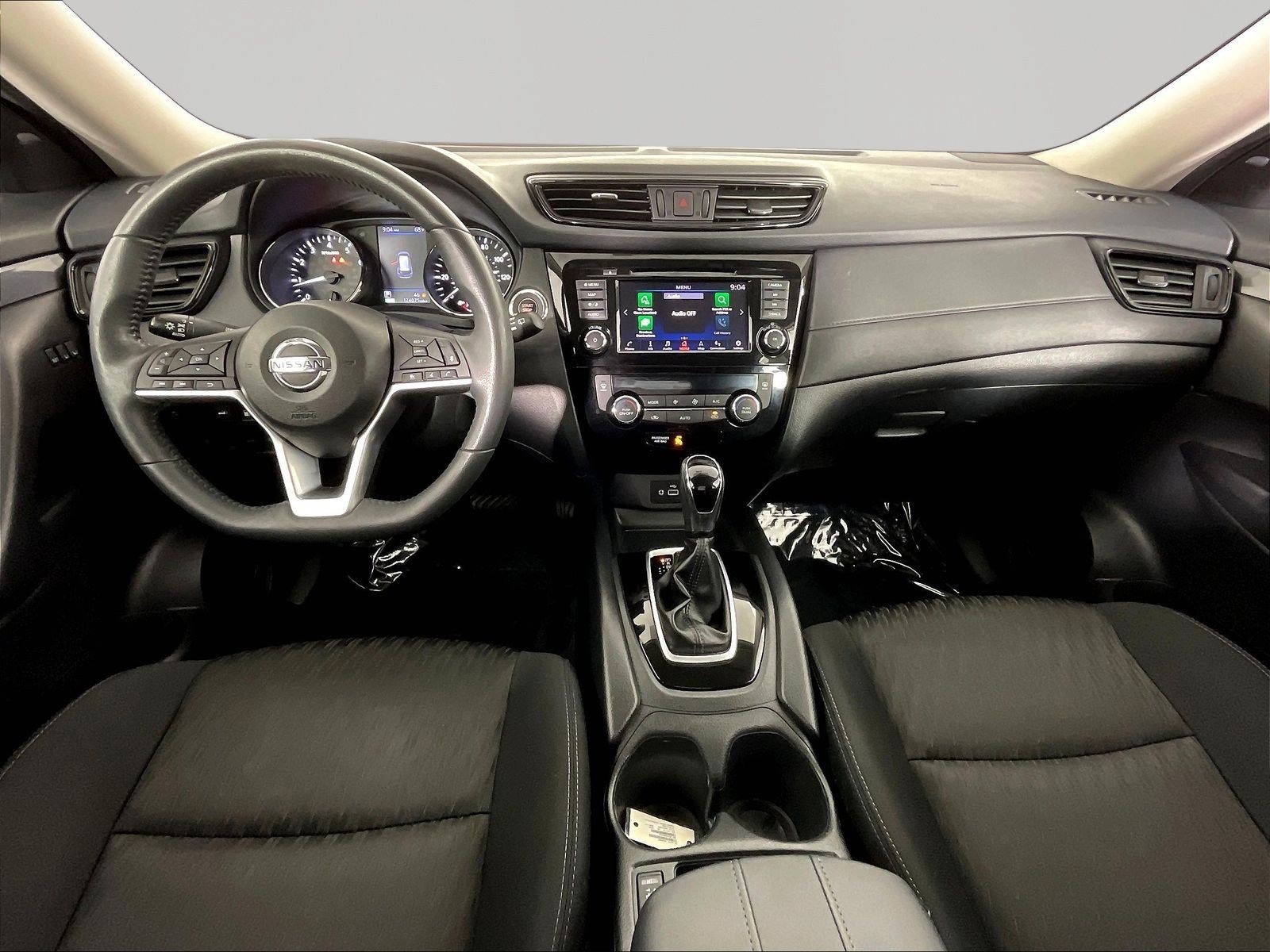 Used 2018 Nissan Rogue SV w/ Premium Package AWD/4WD image 7
