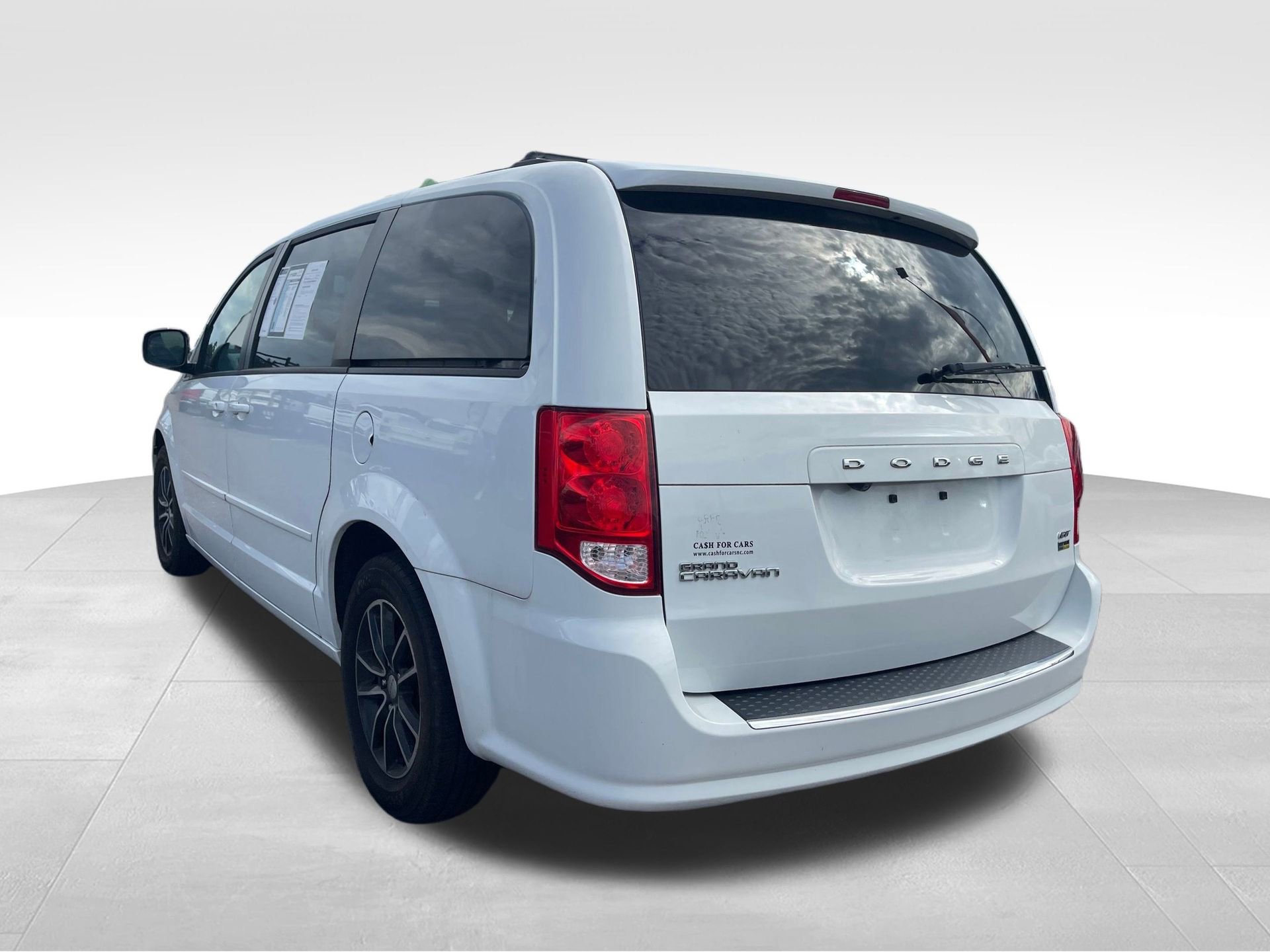 Used 2017 Dodge Grand Caravan GT image 10