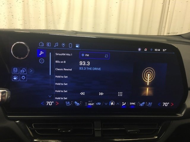 Used 2024 Chevrolet Equinox EV RS image 24