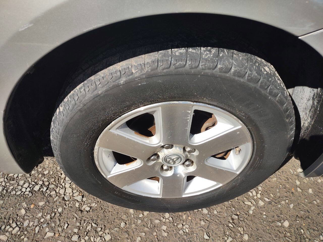 Used 2008 Toyota Sienna XLE image 33