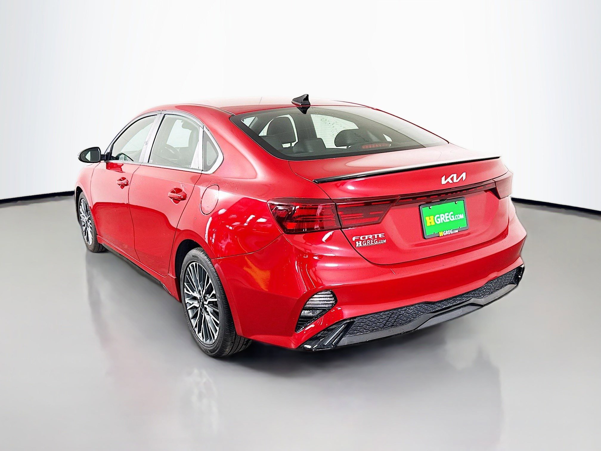 Used 2024 Kia Forte GT-Line image 7
