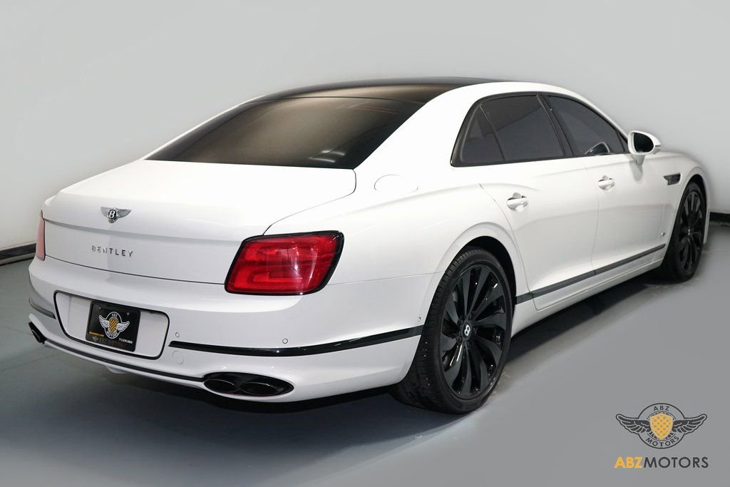 Used 2021 Bentley Flying Spur V8 image 6