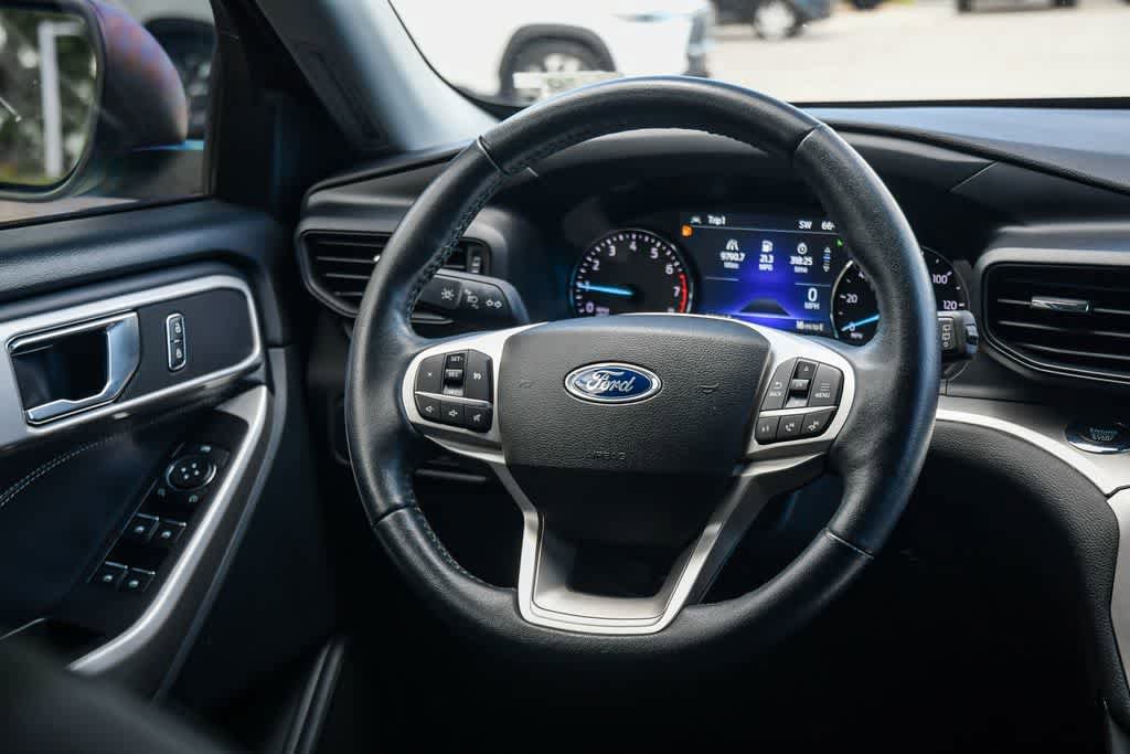 Used 2022 Ford Explorer XLT RWD image 12