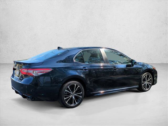 Used 2020 Toyota Camry SE image 5