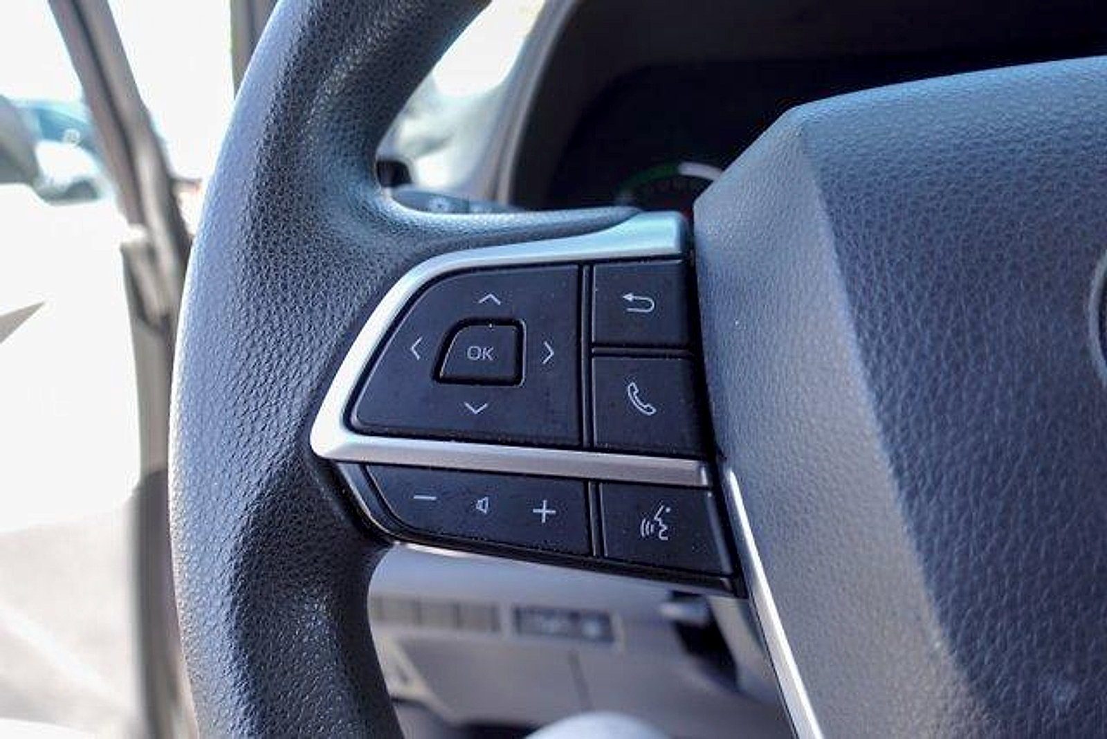 Certified 2021 Toyota Sienna LE FWD image 14