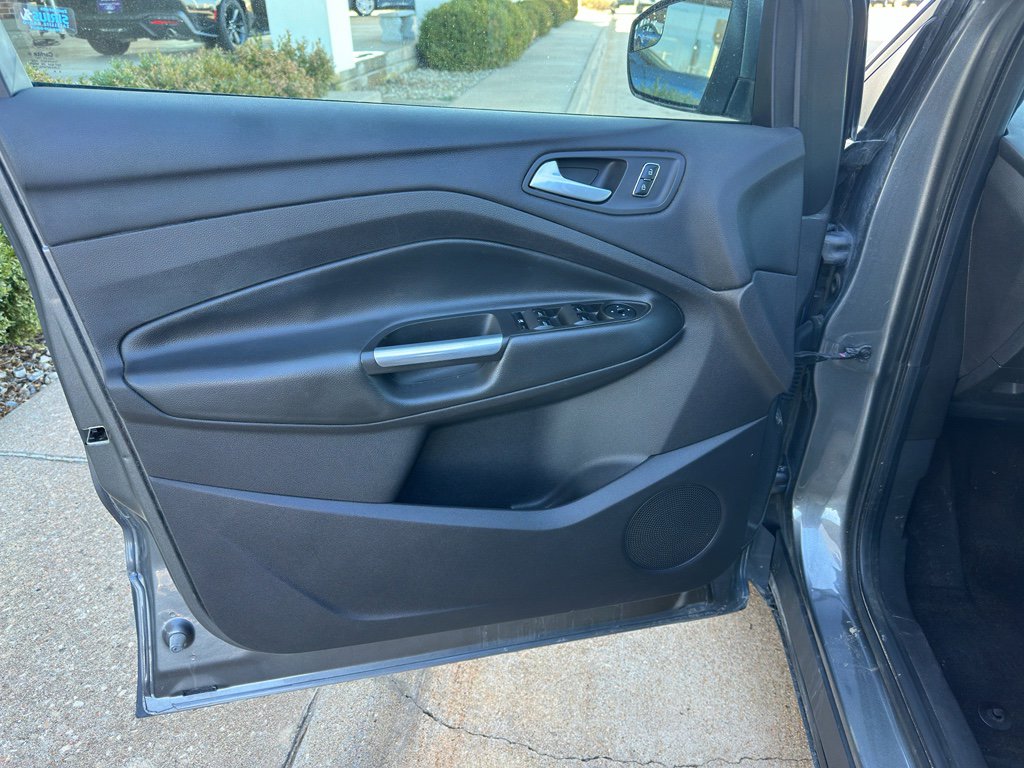 Used 2014 Ford Escape SE w/ Equipment Group 201A image 10